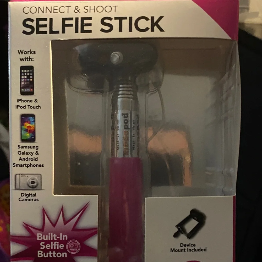 Polaroid Pink Connect & Shoot Selfie Stick